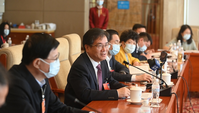 1741226829907775.jpg 174115206031422700_a700x398.jpg